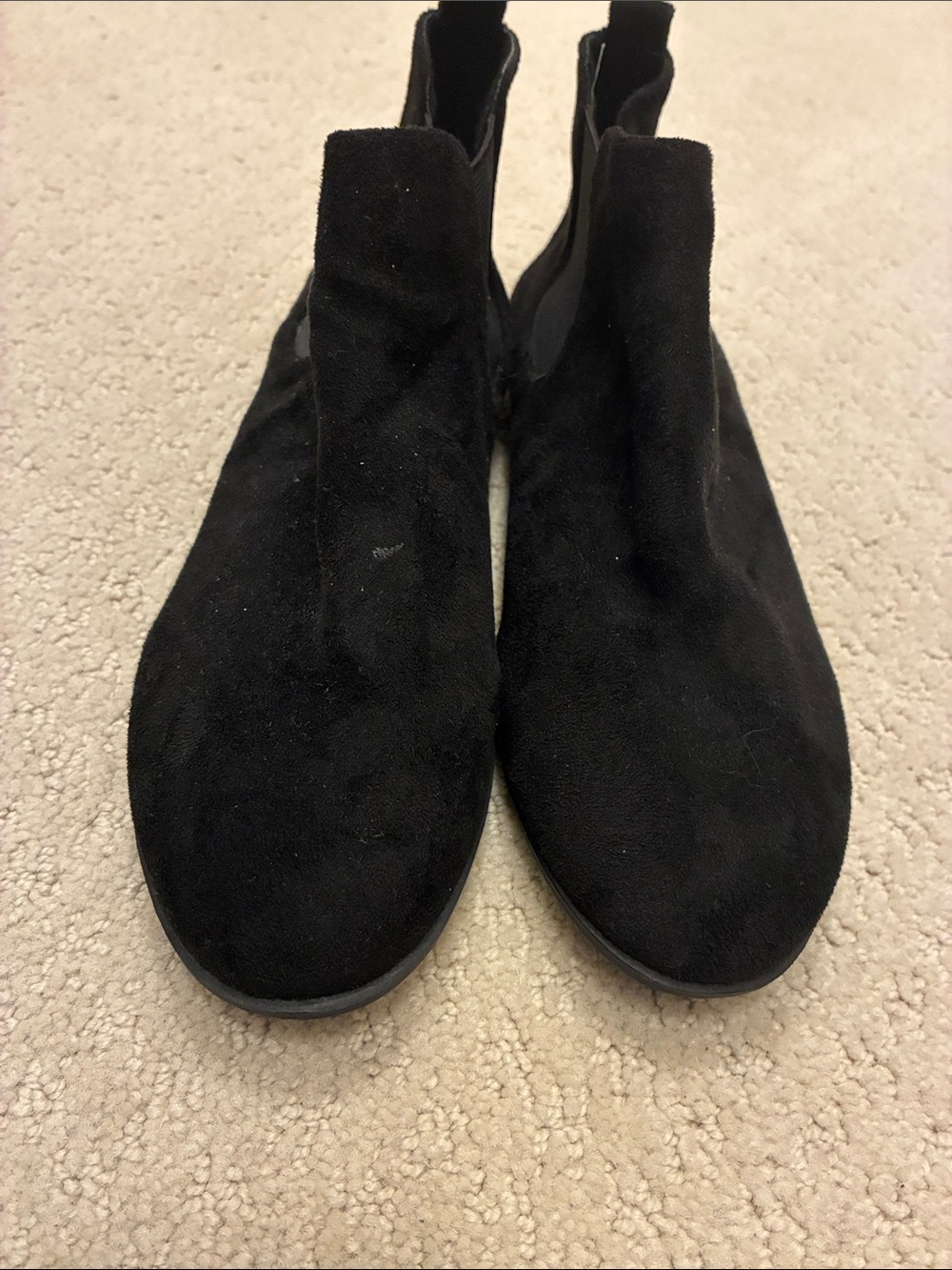 American Rag Cie Black Faux Suede Chelsea Ankle Boots - Size 7.5 👵MT